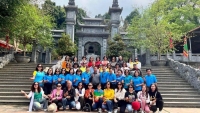 Hội những người bạn CCCP trồng cây và tổ chức 8/3 tại Đền Trung và chùa Tản viên ngày 5-3-2023